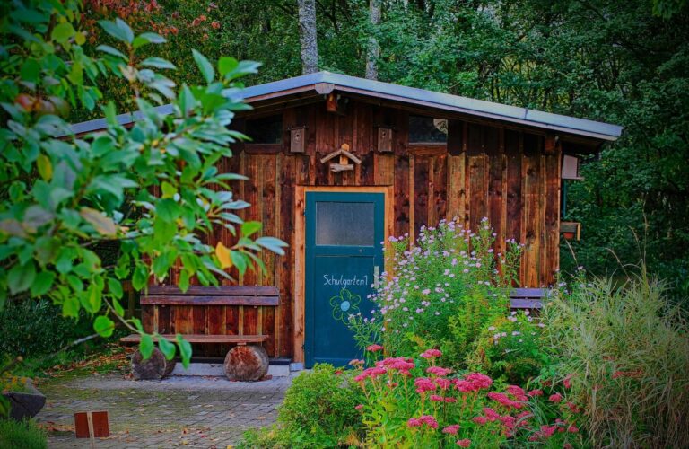 Im Blockhaus Style: Gartenhäuser aus Holz!